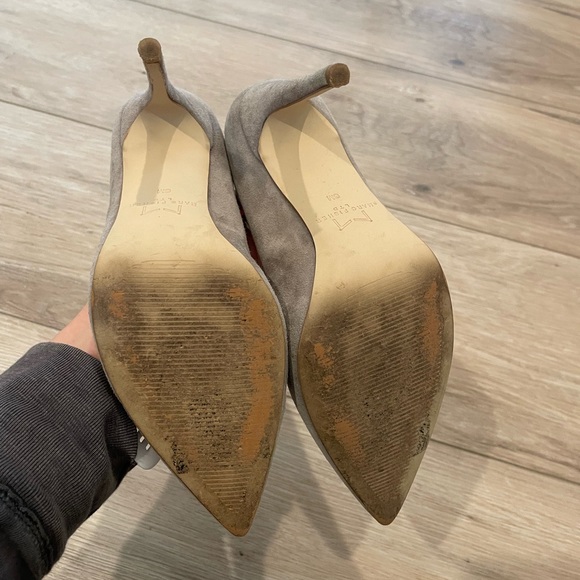 Marc Fisher Grey Suede Pumps, size 6 - Picture 4 of 4